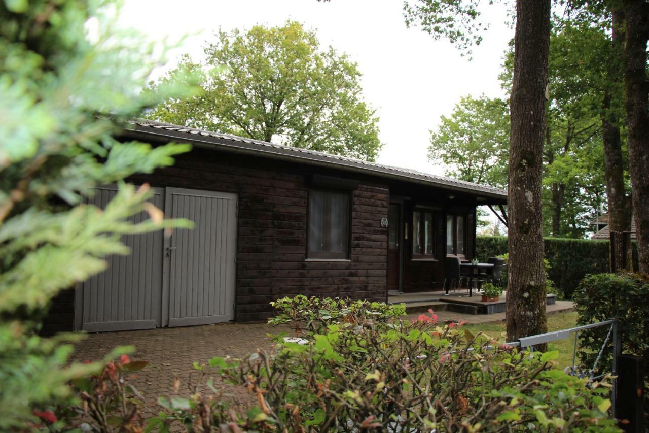 Chalet Les Brulins Otel Resteigne Dış mekan fotoğraf