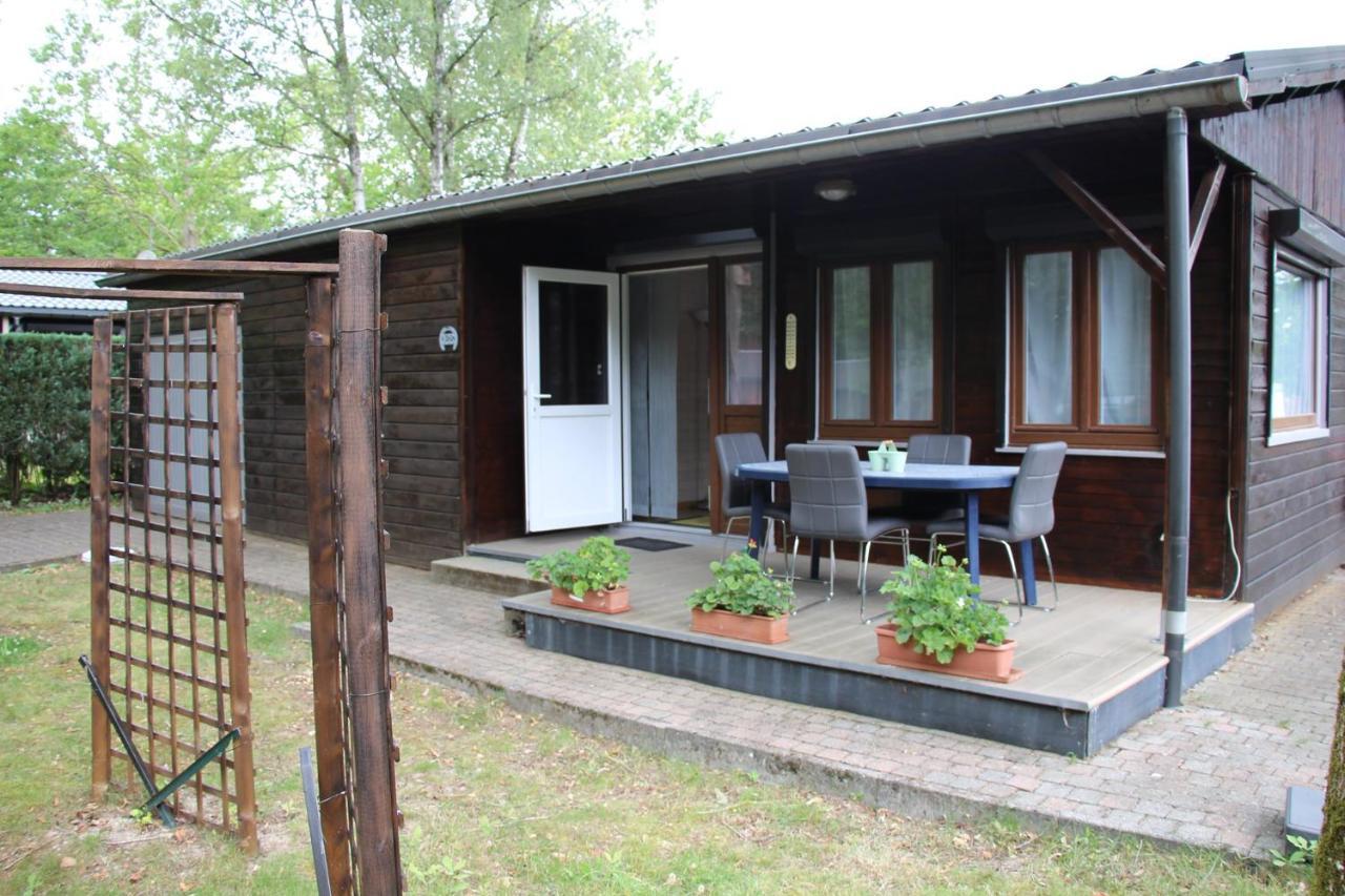 Chalet Les Brulins Otel Resteigne Dış mekan fotoğraf